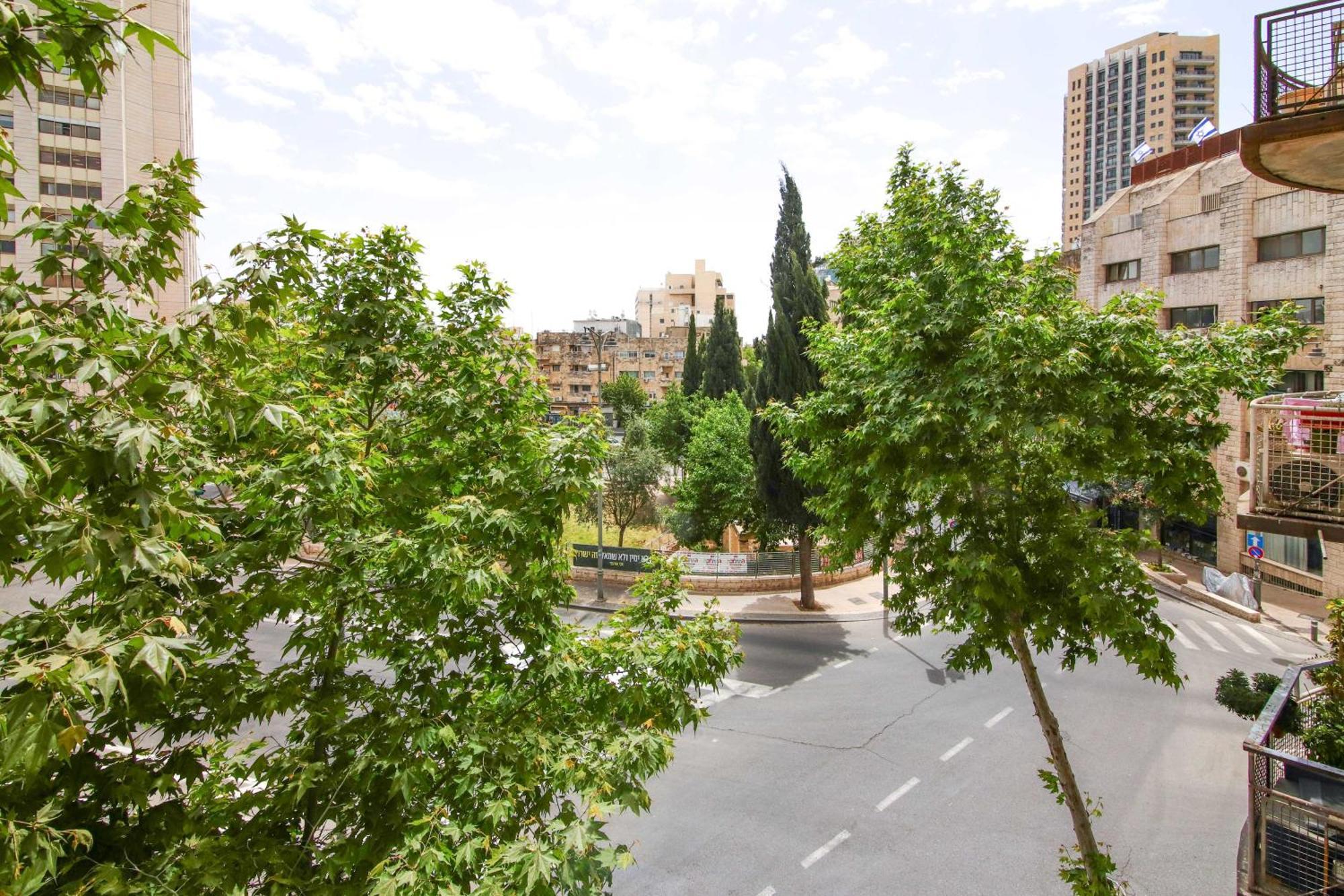 Segal In Jerusalem Apartments ภายนอก รูปภาพ